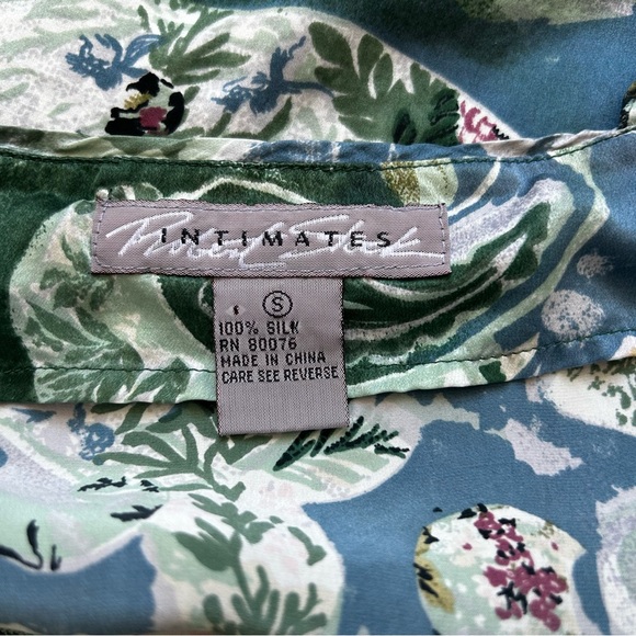 100% Silk - Robert Stock Intimates - Picture 4 of 7